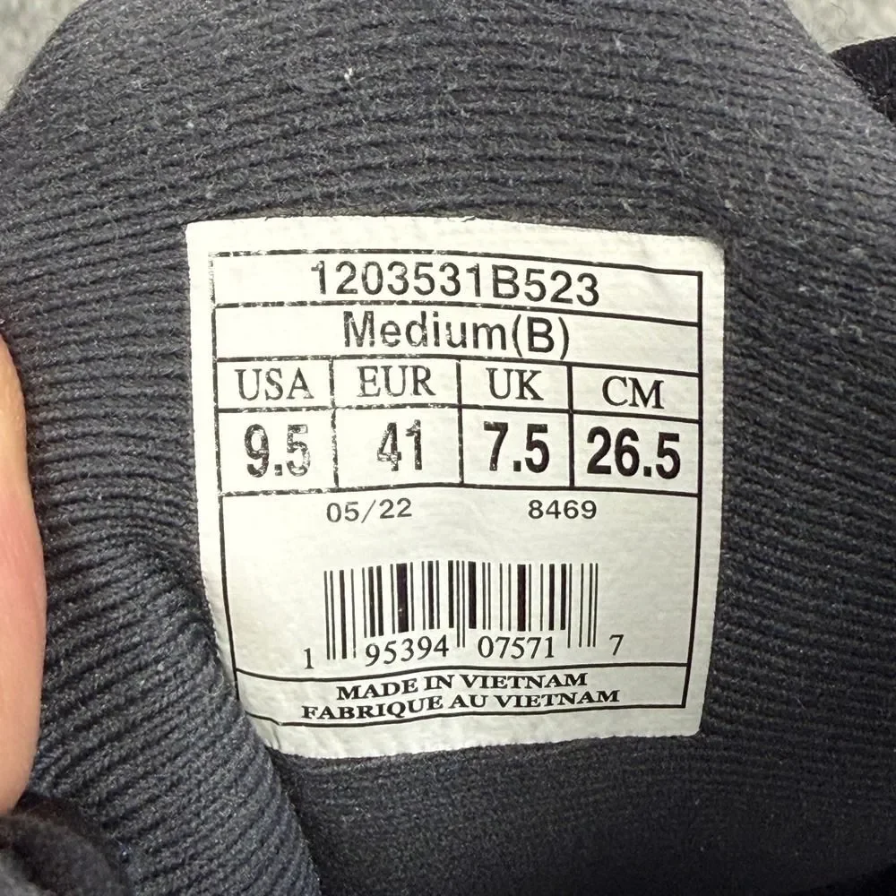 Brooks Adrenaline GTS 22 Womens Shoes Size 9.5 Black Running Sneaker 1203531B523